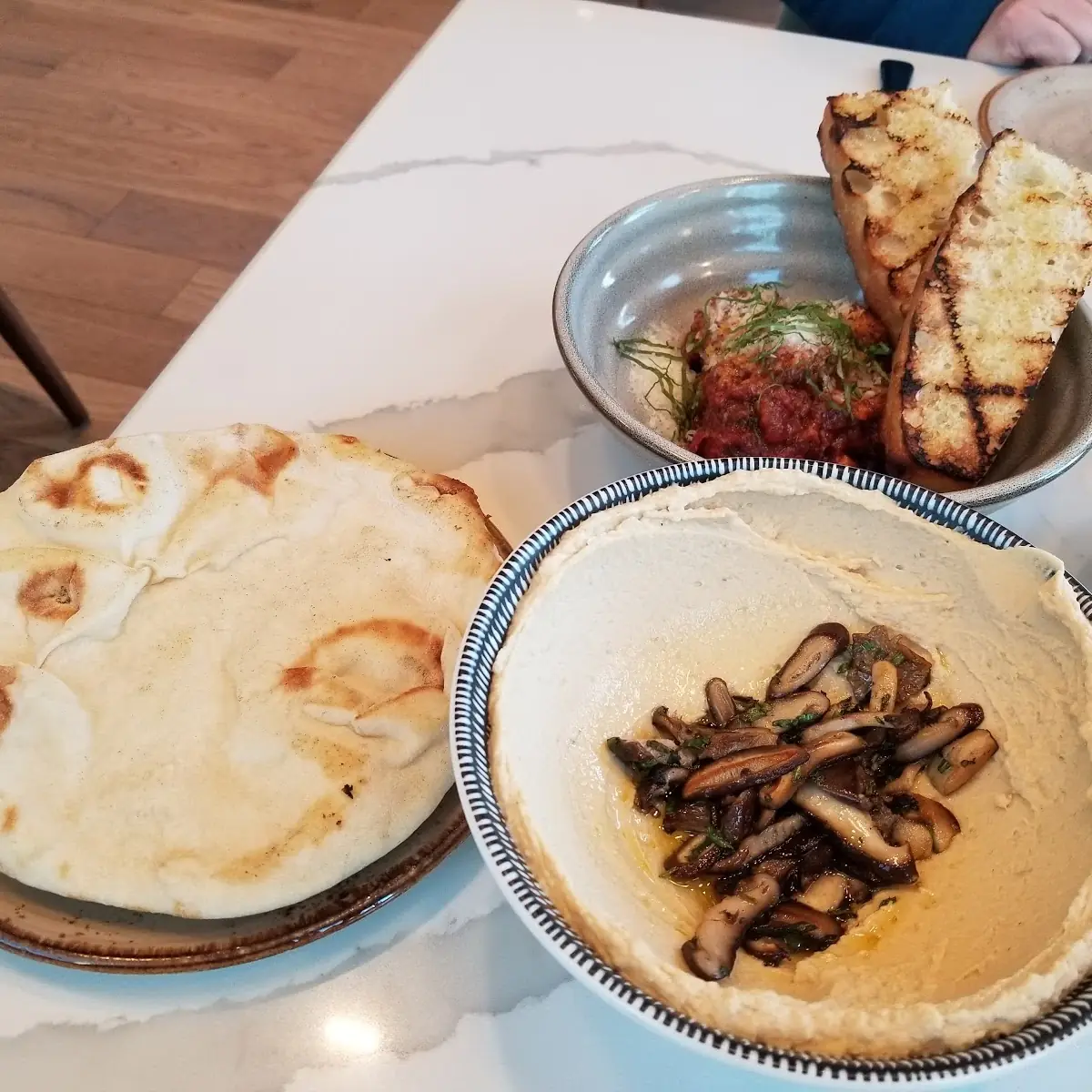 Hummus Plate