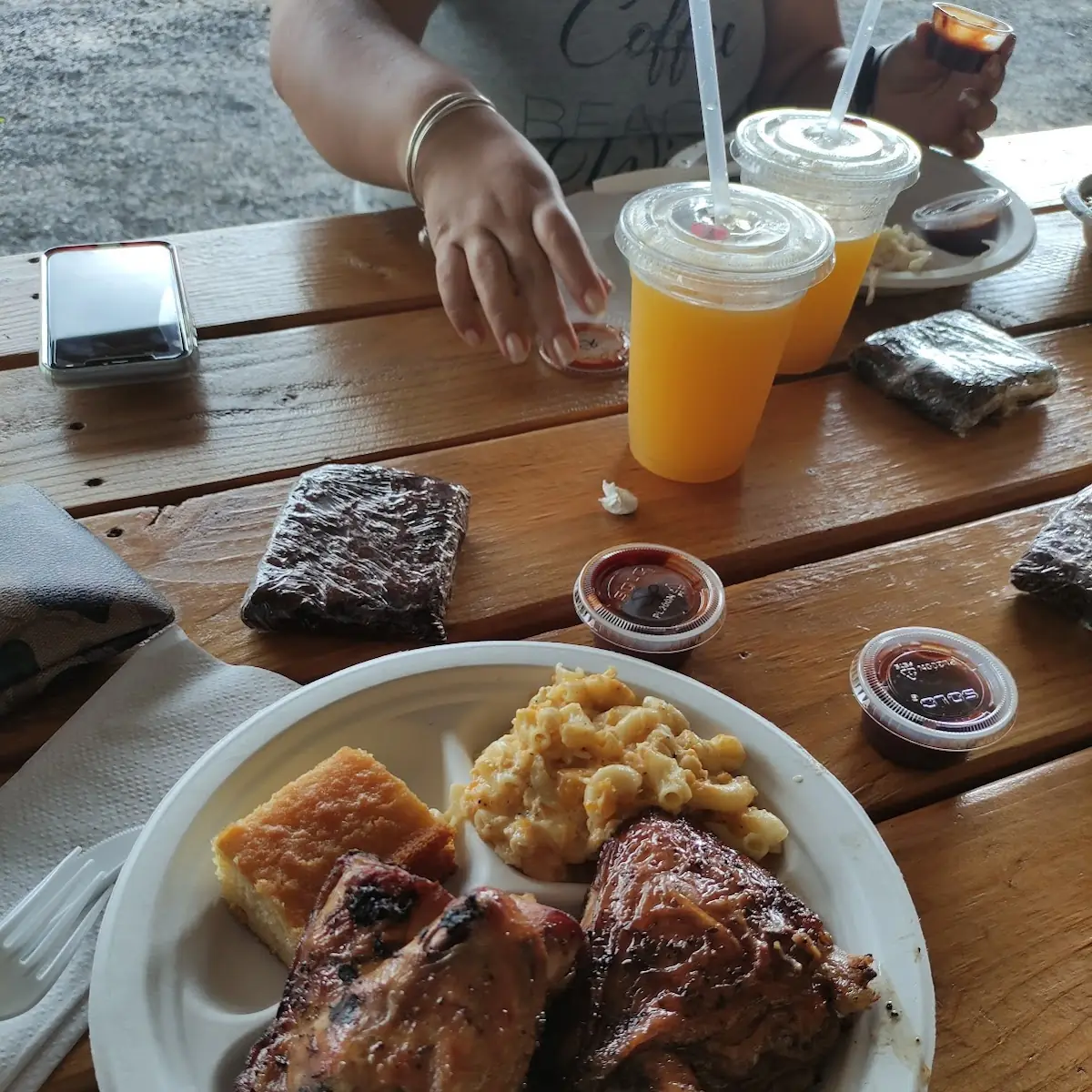 BBQ Chicken Mac&Cheese Corn Bread
