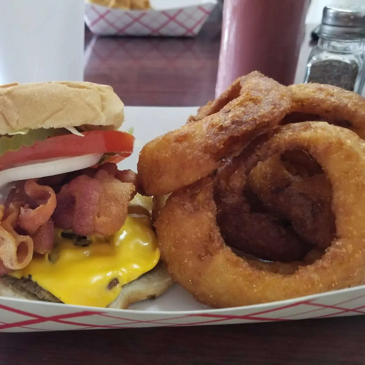 Bacon Cheeseburger Delux with Onion Rings