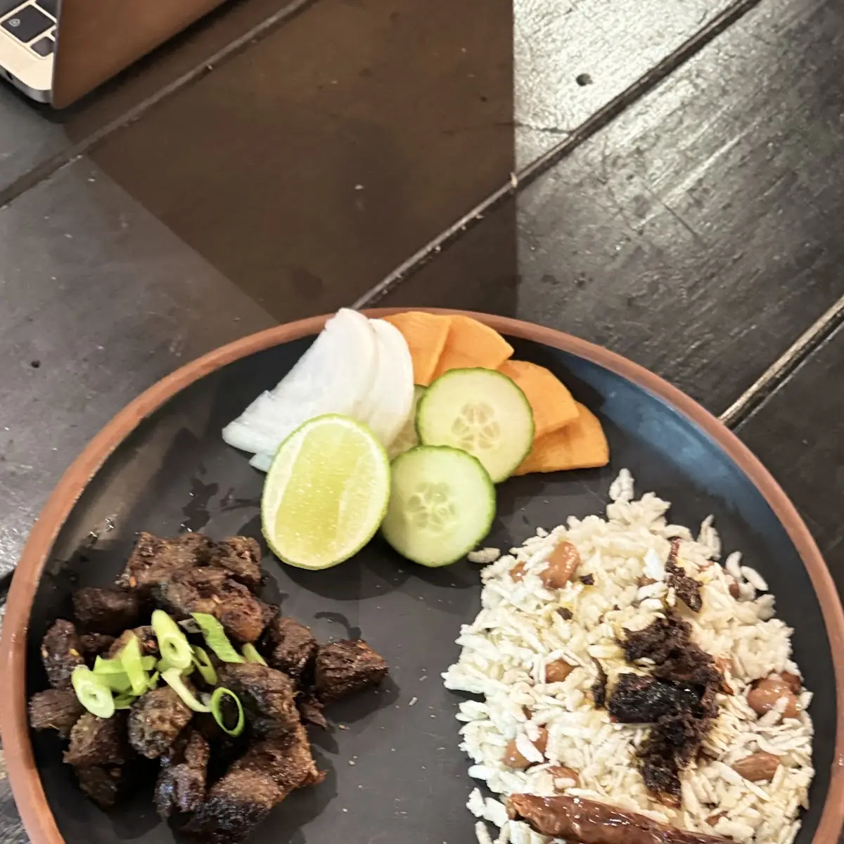 Mutton Tass Set