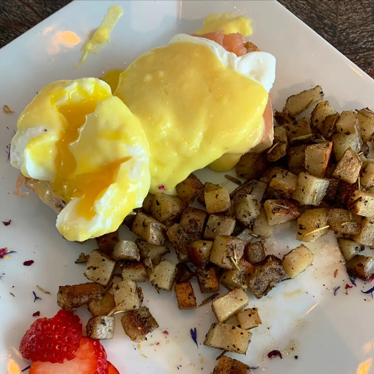 Salmon Eggs Benedict