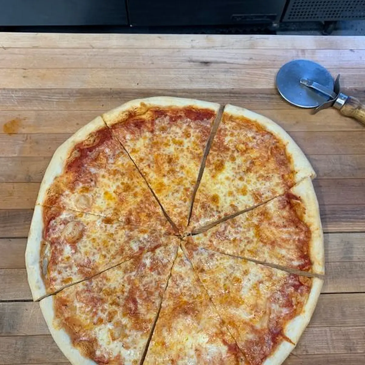 Round Thin Crust