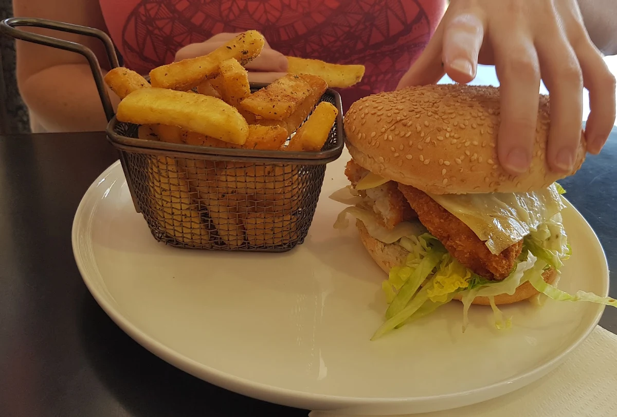 Fish Burger and Chips, Little Gossip Cafe
