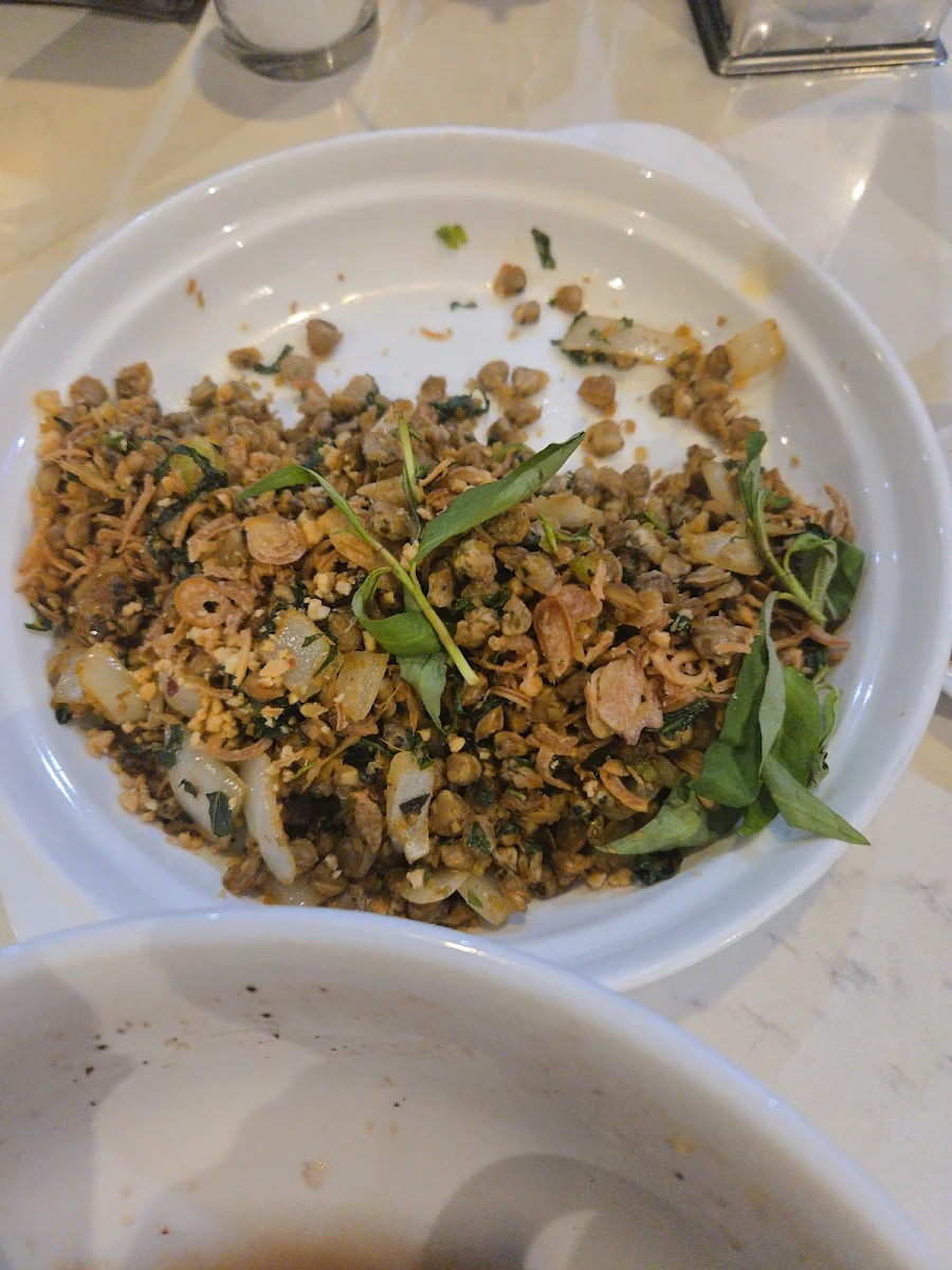 Stir Fried Baby Clams