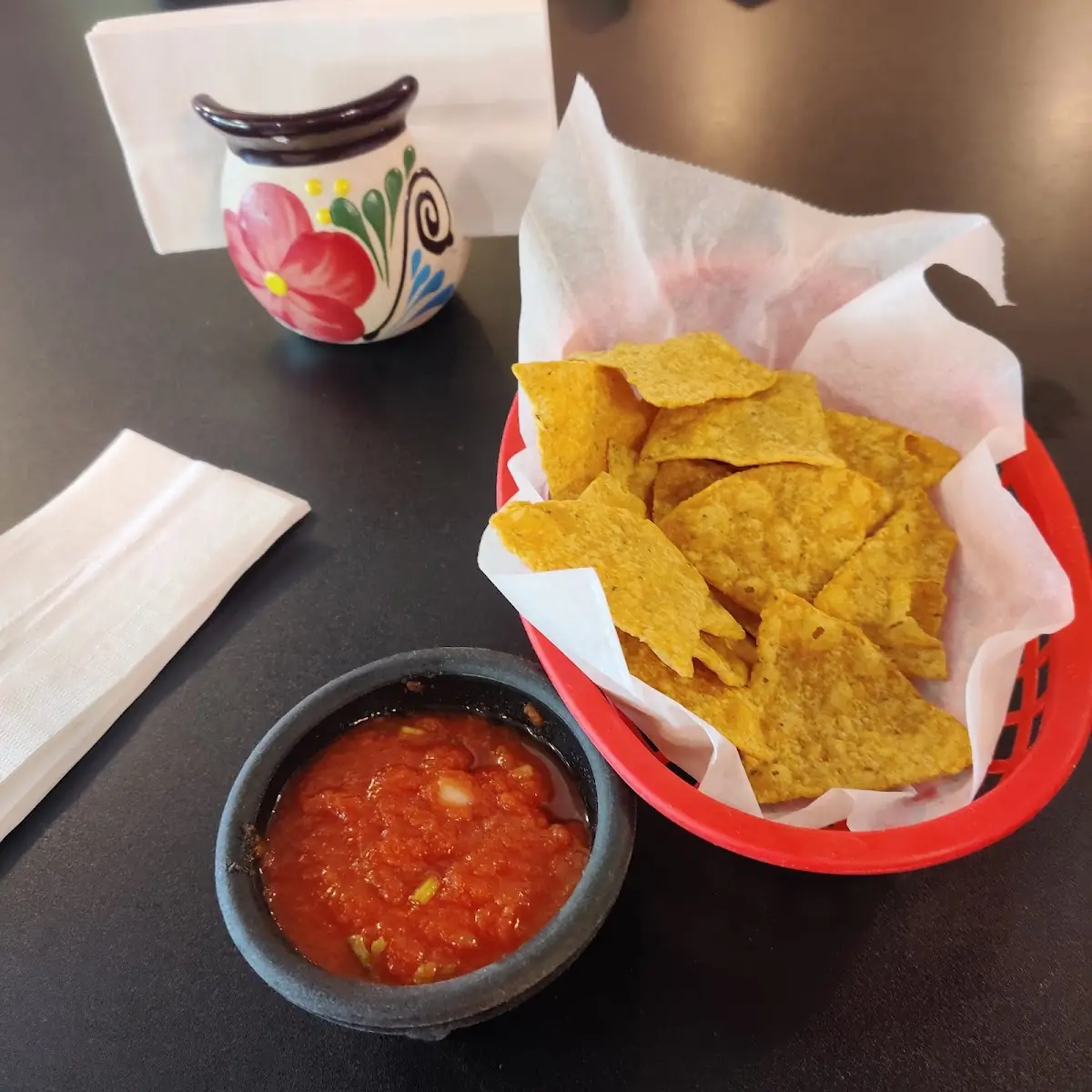 Chips & Salsa