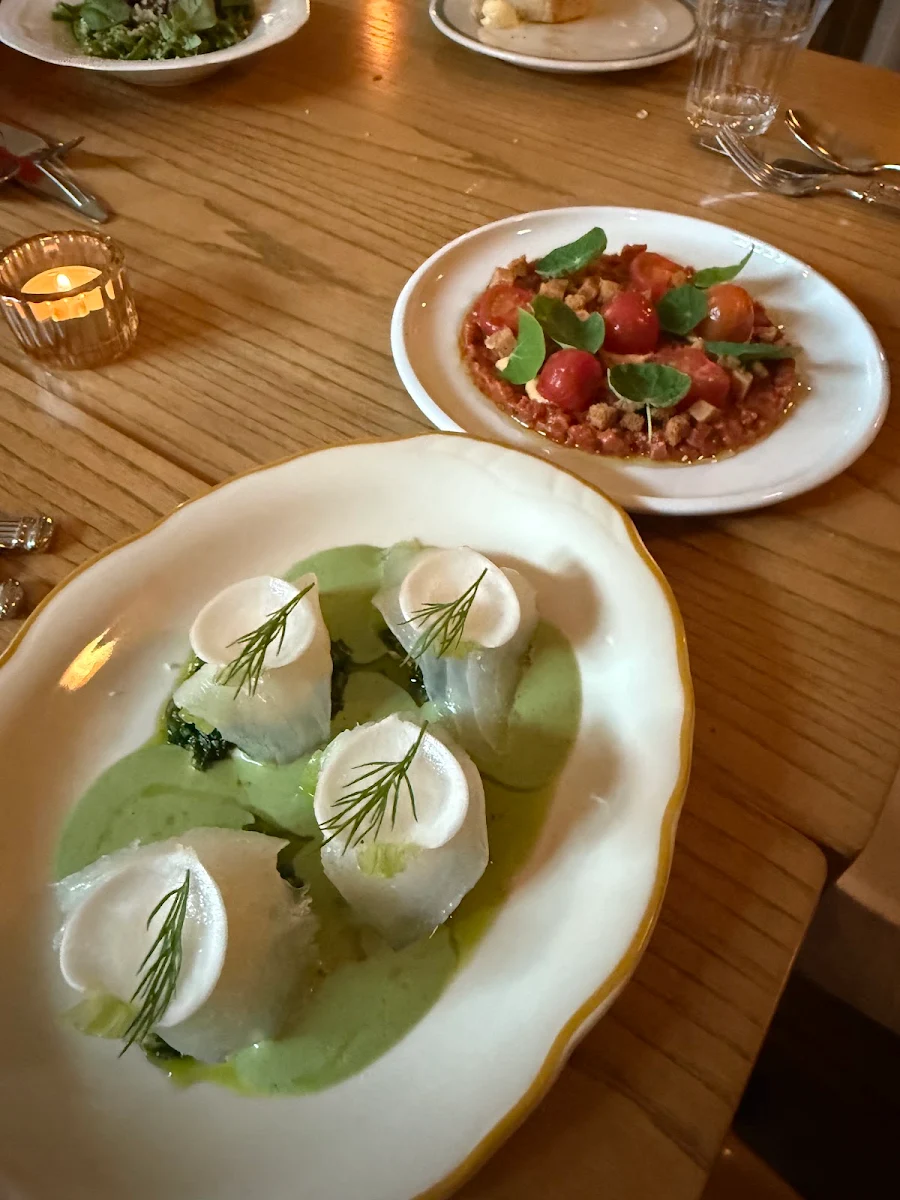 Highlights, Restaurant Melba