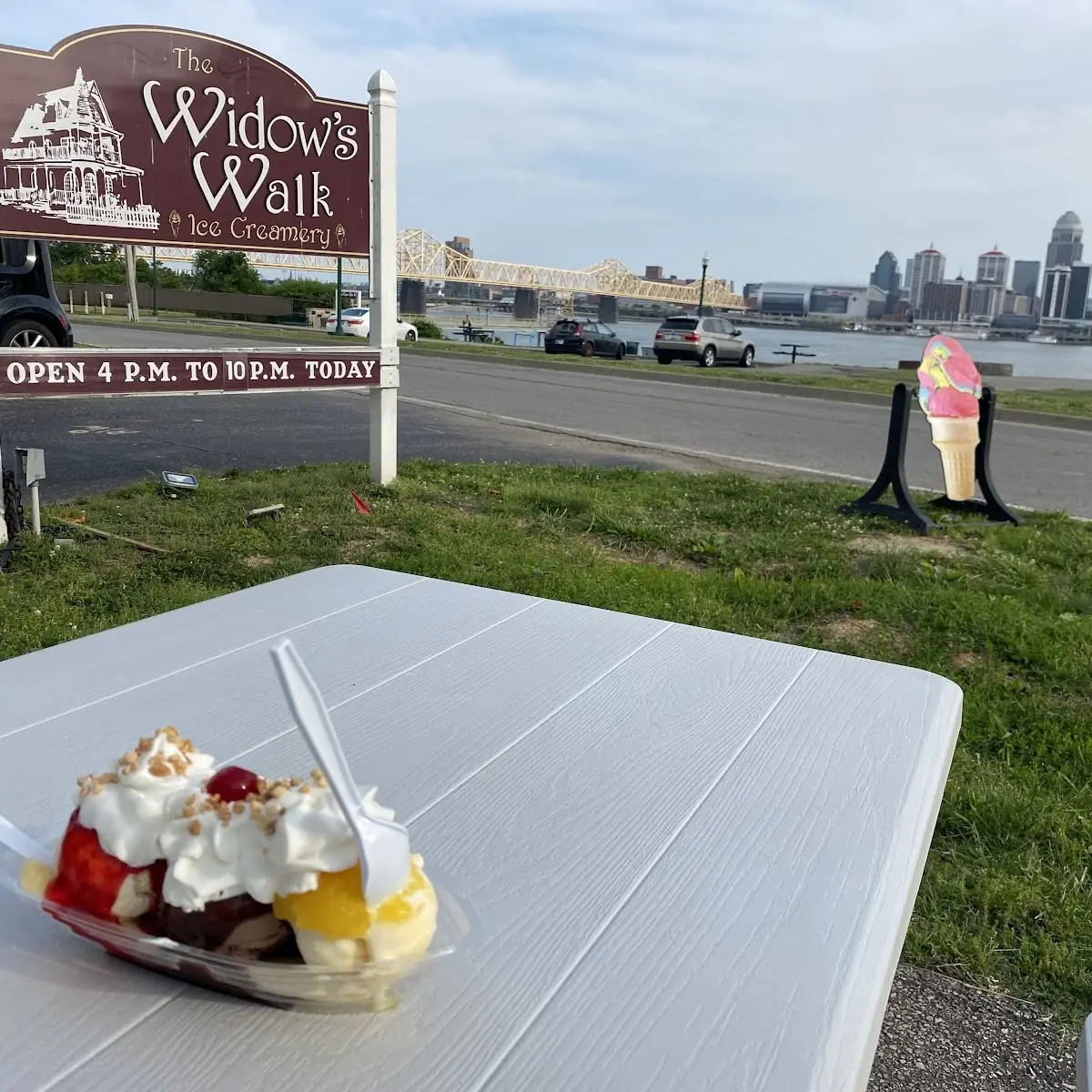 Banana Split Ice Cream