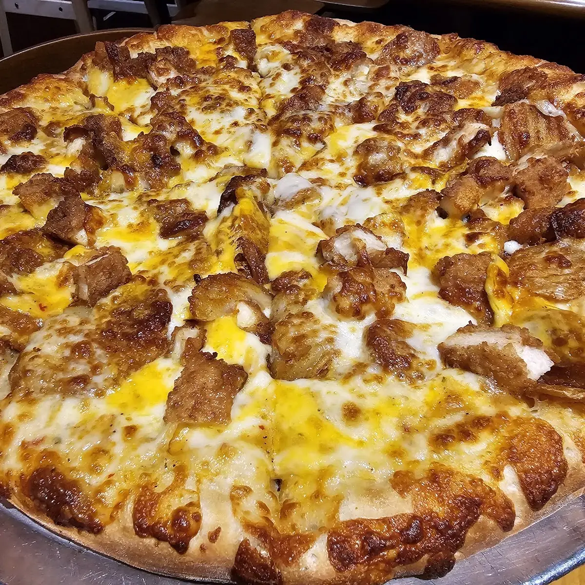 Medium Buffalo Chicken Pizza