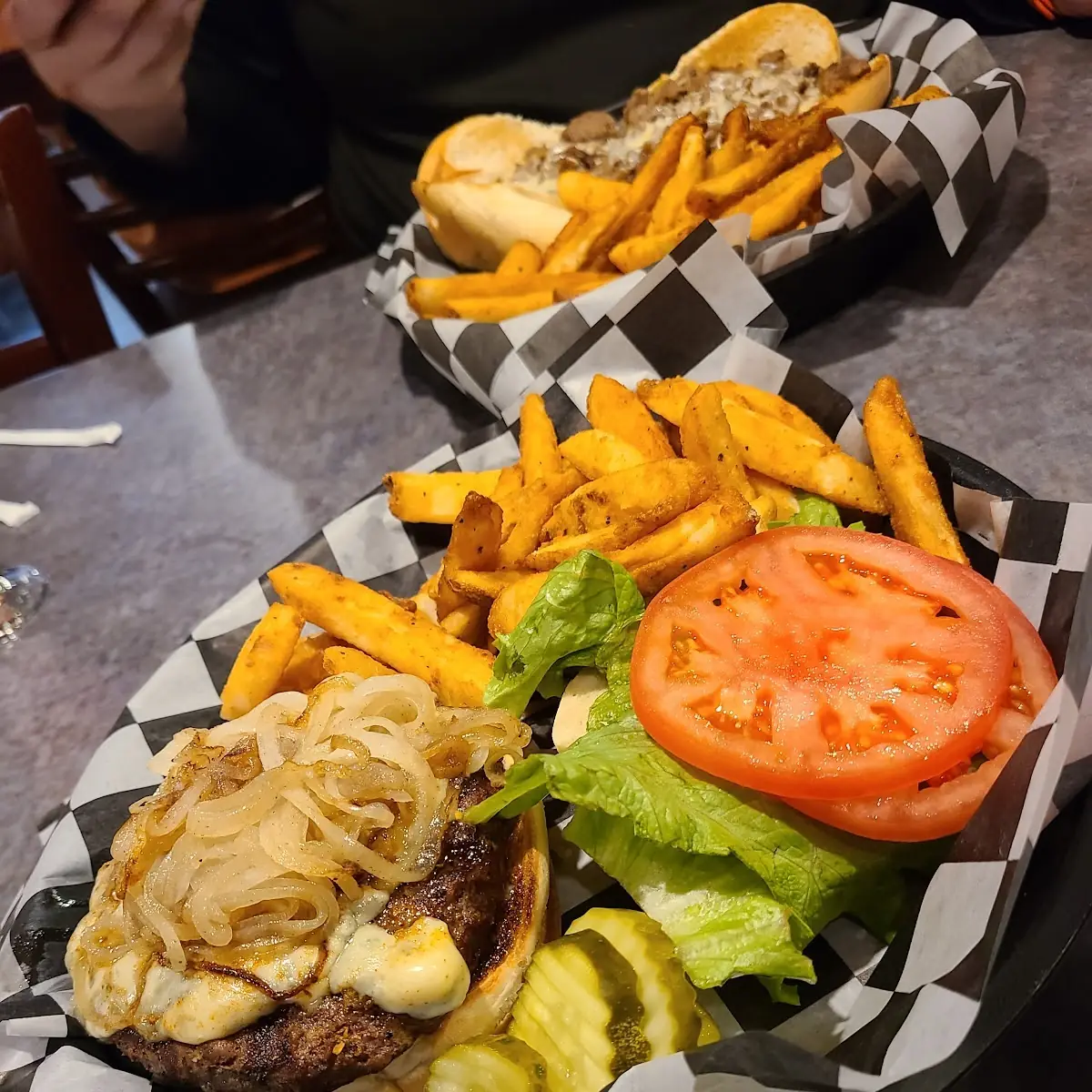 Eddie's House Burger