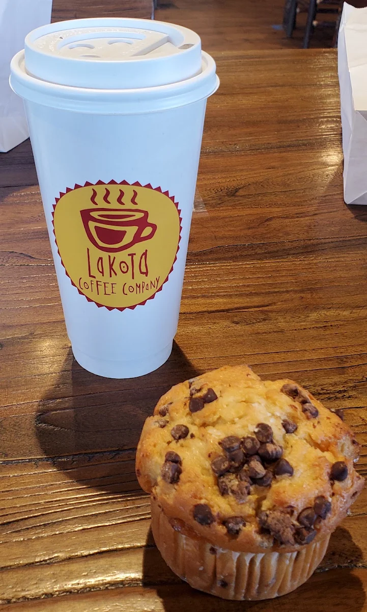Chocolate Chip Muffin