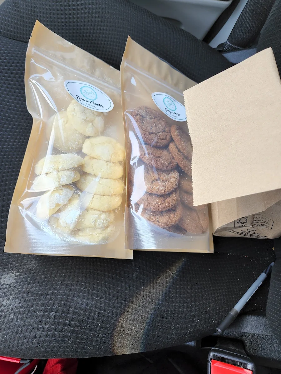Lemon Crackle Cookies and Ginger Snap Cookies