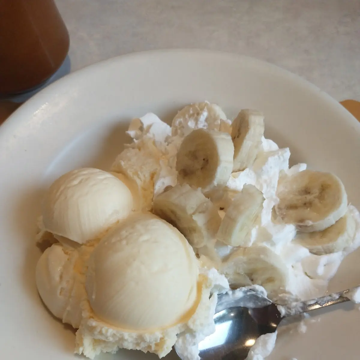 Banana Creme Pie a La Mode