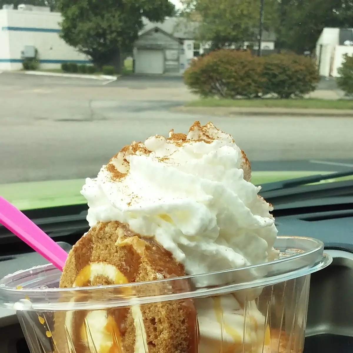 Pumpkin Roll Sundae