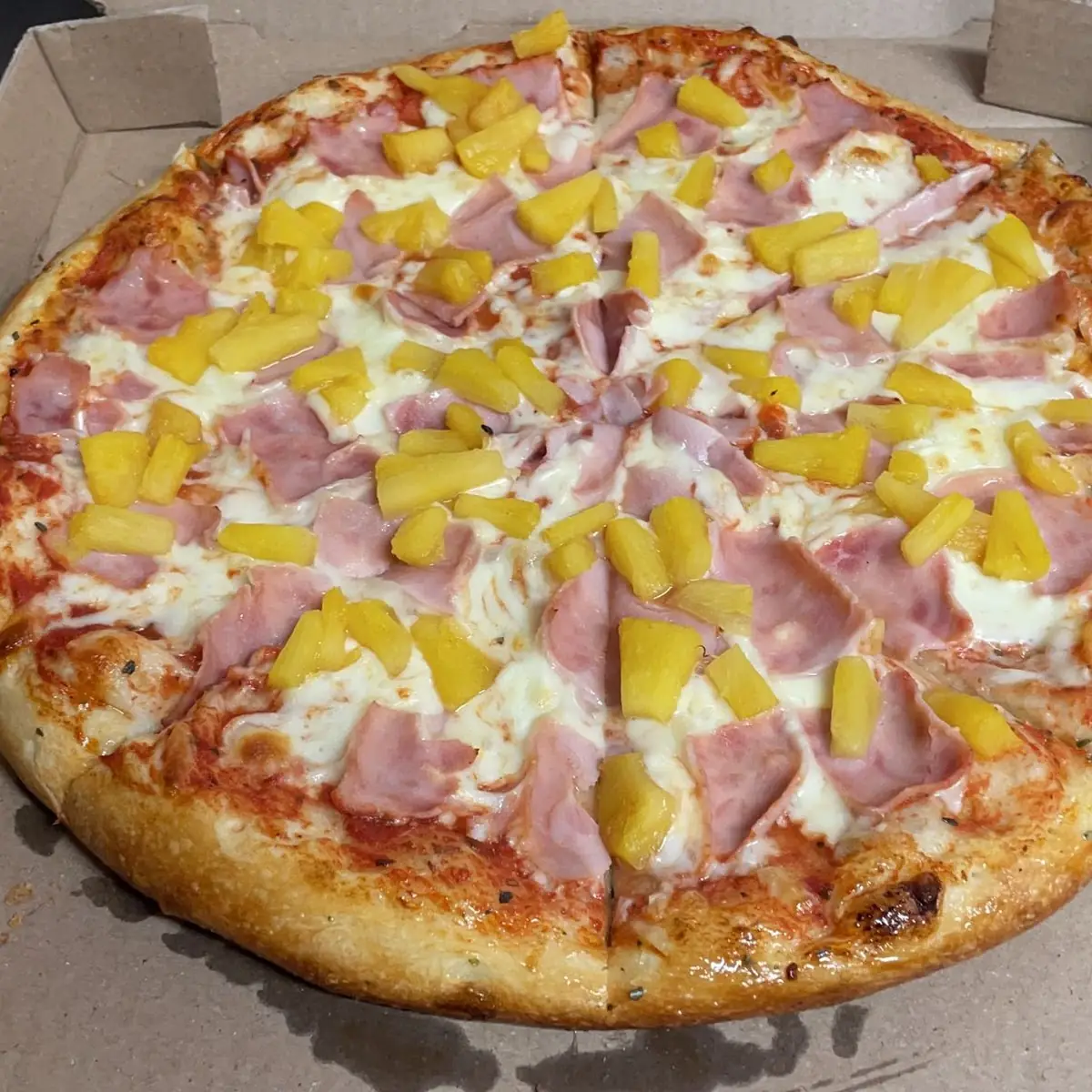 Pizza Hawaiana