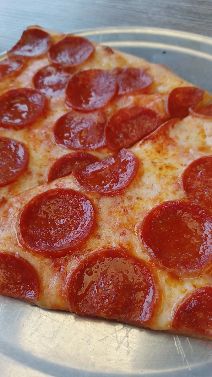 Pepperoni Pizza Slice
