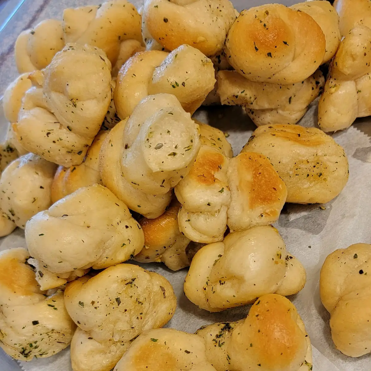 Garlic Knots - Dozen