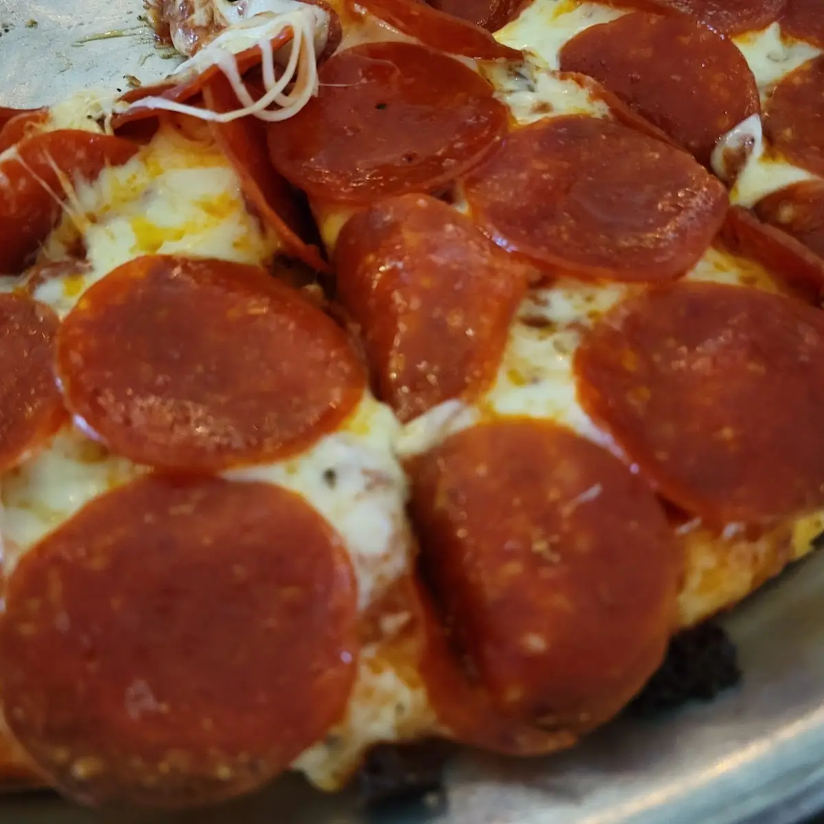 25. Create Your Own Pizza (10" Small Feeds 1-2)