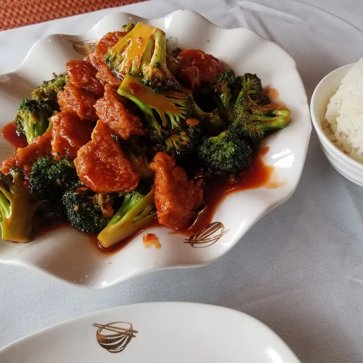 Vegetarian General TSO Chicken Seitan
