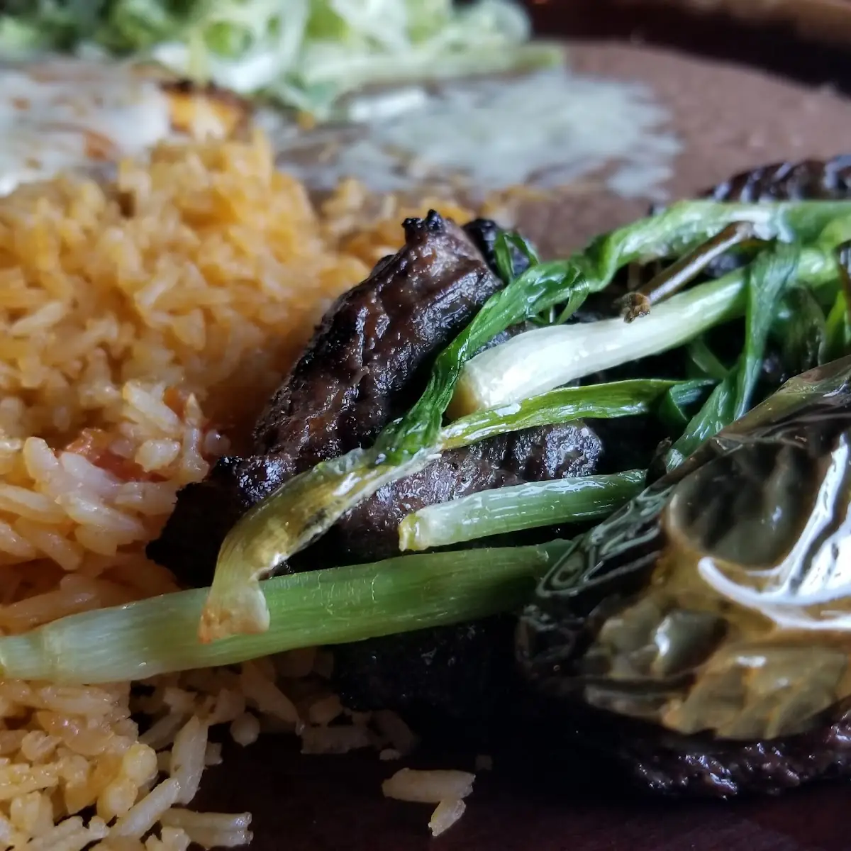 Carne Asada Con Chile Relleno