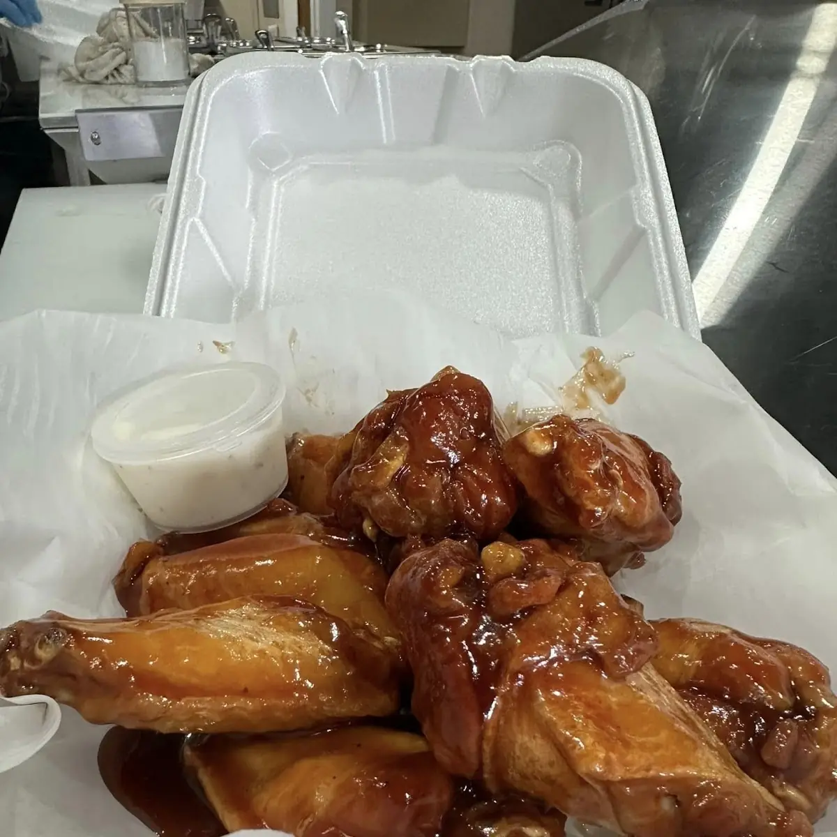 *(20) Chicken Wings