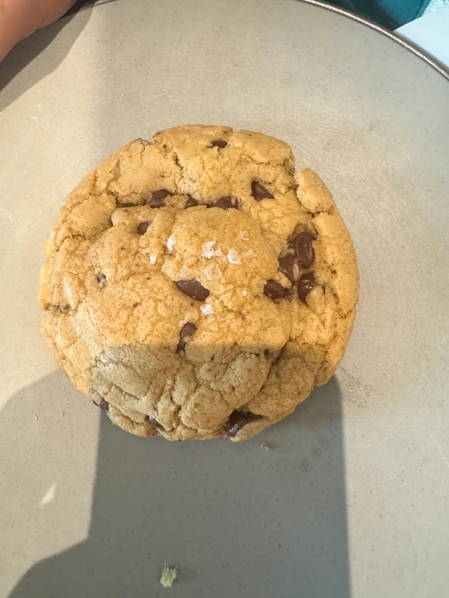 Chocolate Chip Cookie
