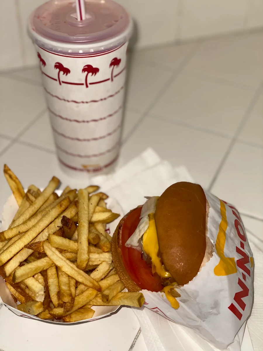 Cheeseburger Meal