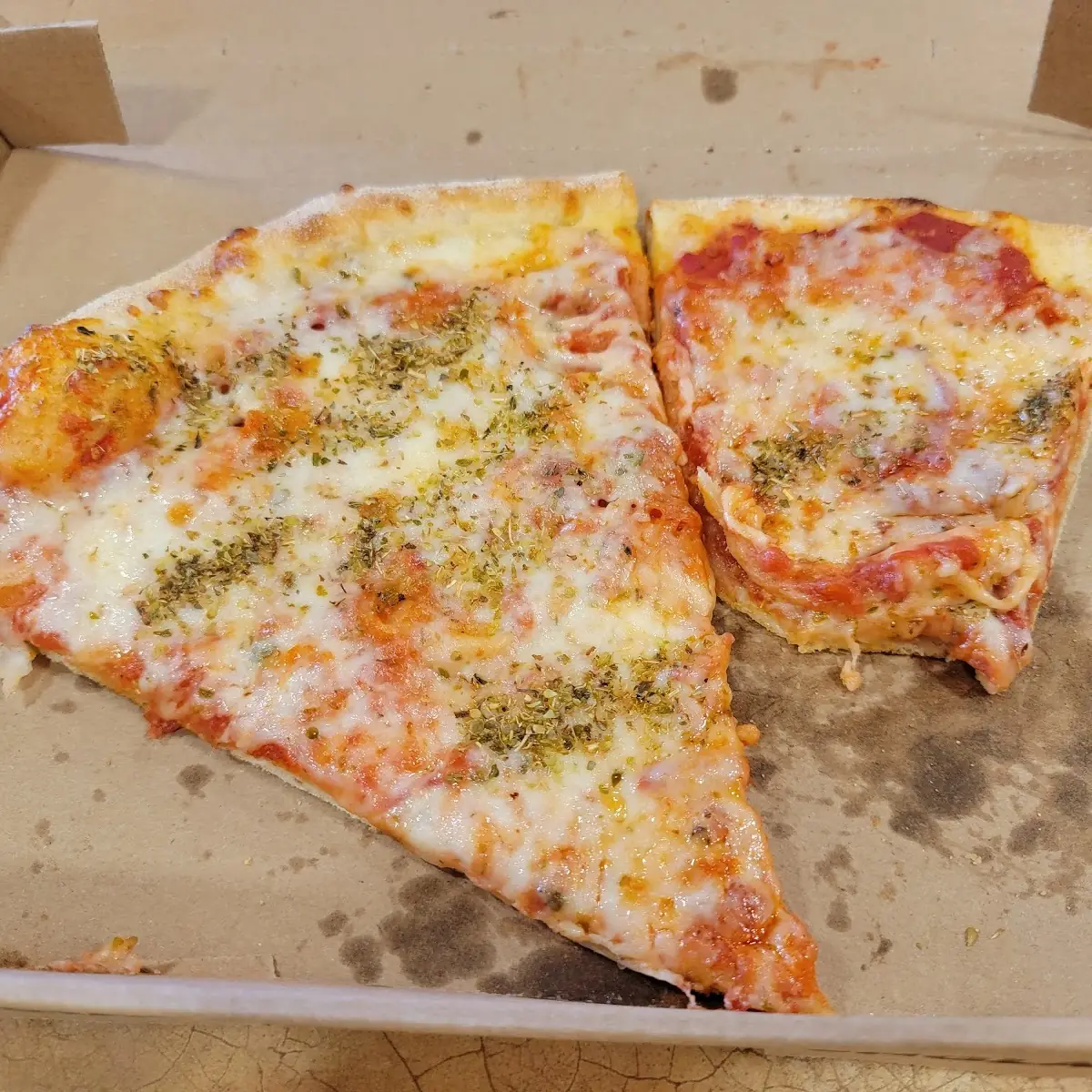 Lunch Special 2-Cheese Pizza Slices