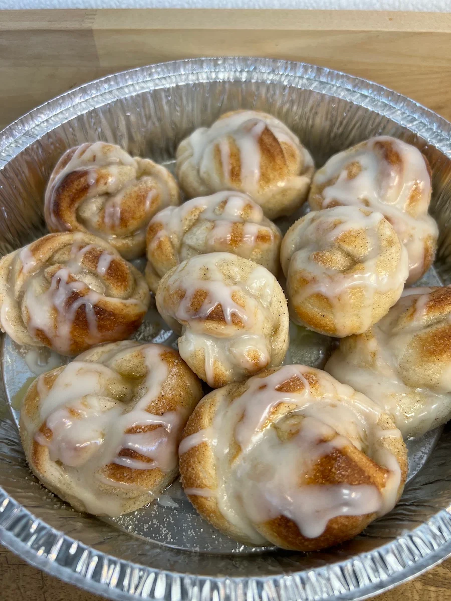 Cinna-Knots 10