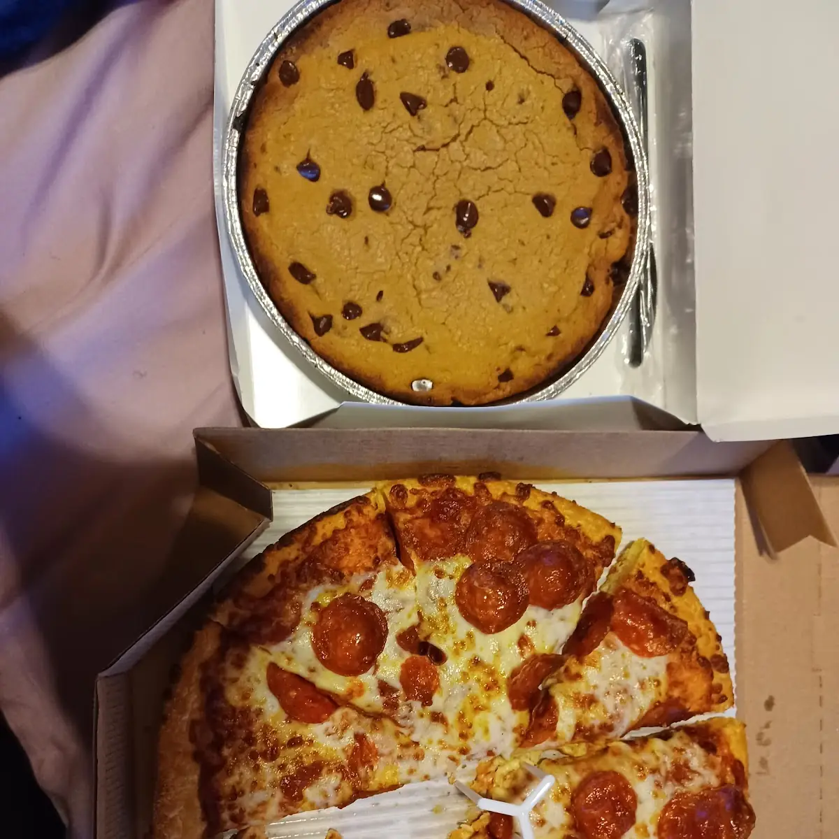 Pepperoni Deep Dish Pizza