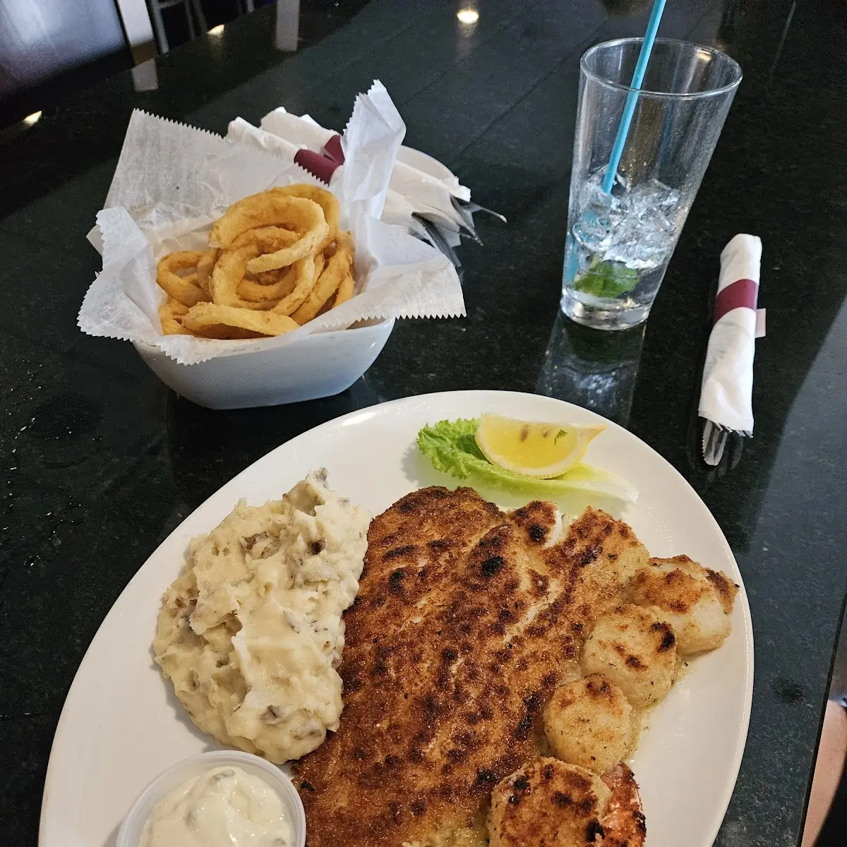 Broiled Seafood Platter