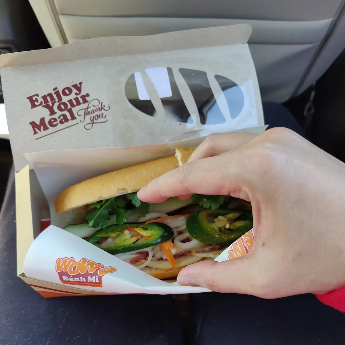 Bánh Mì Đặc Biệt