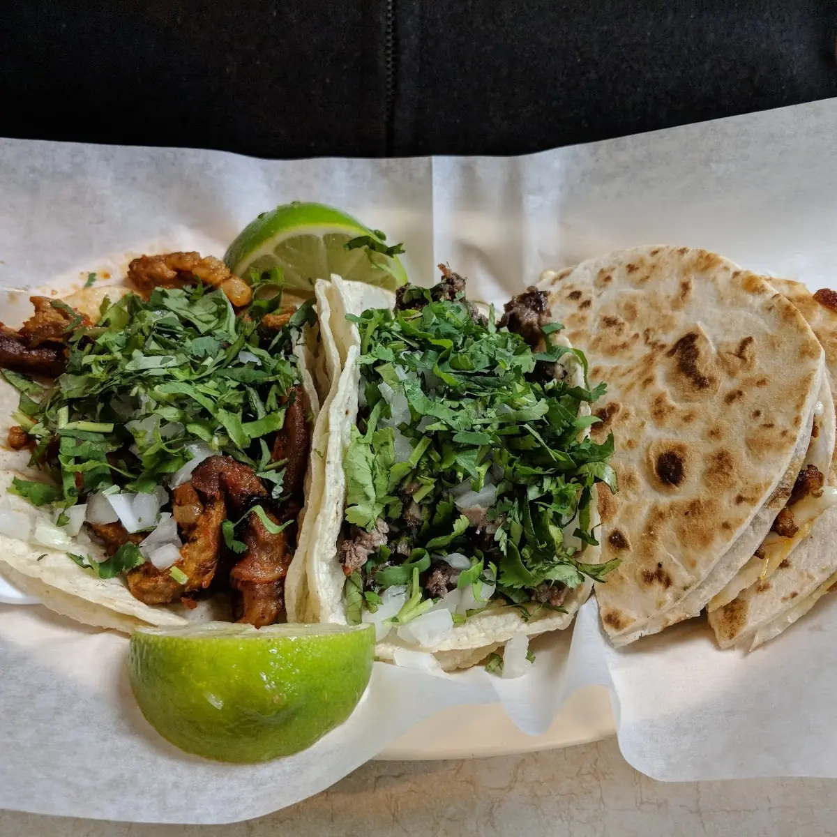 Taco Y Quesadilla