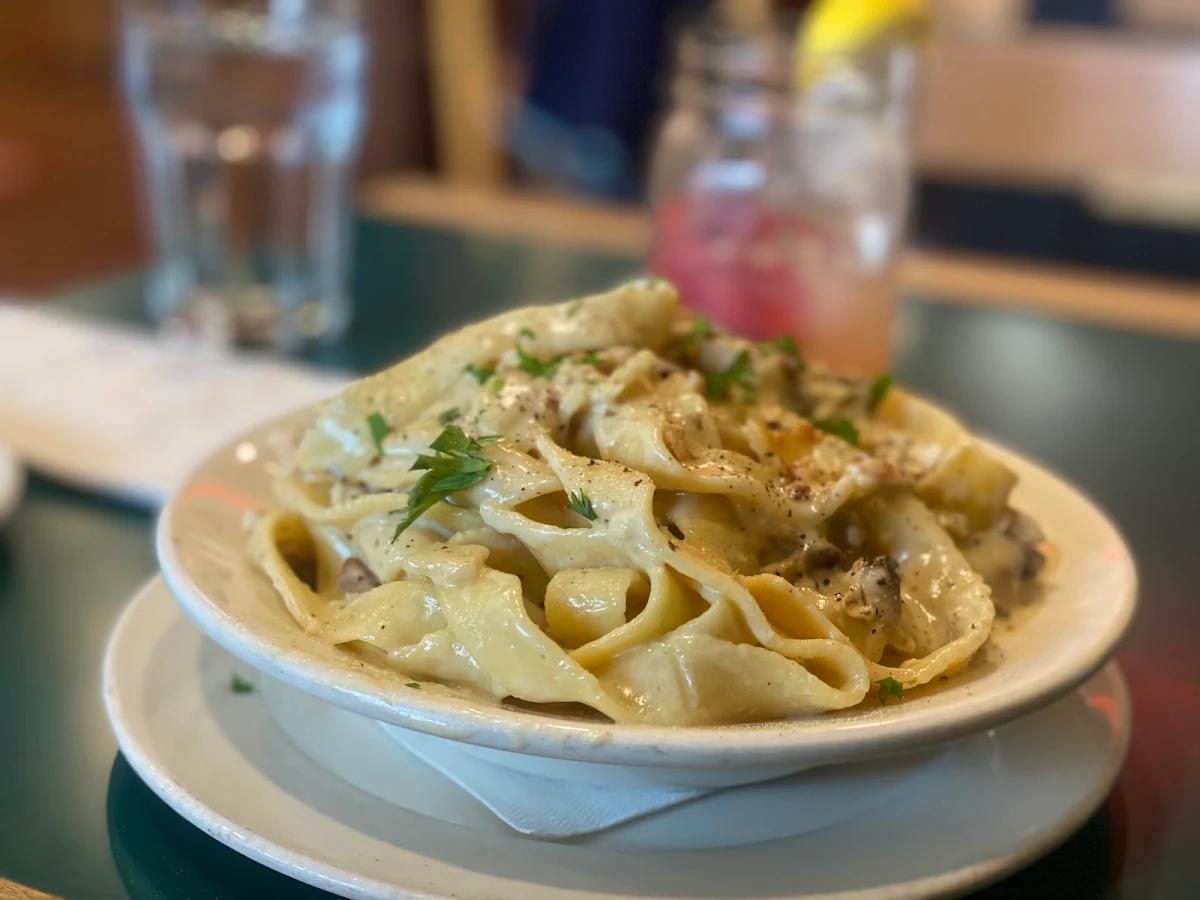 Seafood Pasta, Anton's Pasta Bar