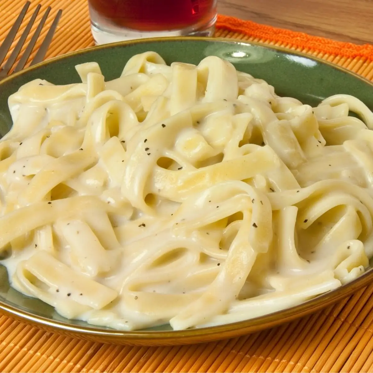 Fettuccine Alfredo