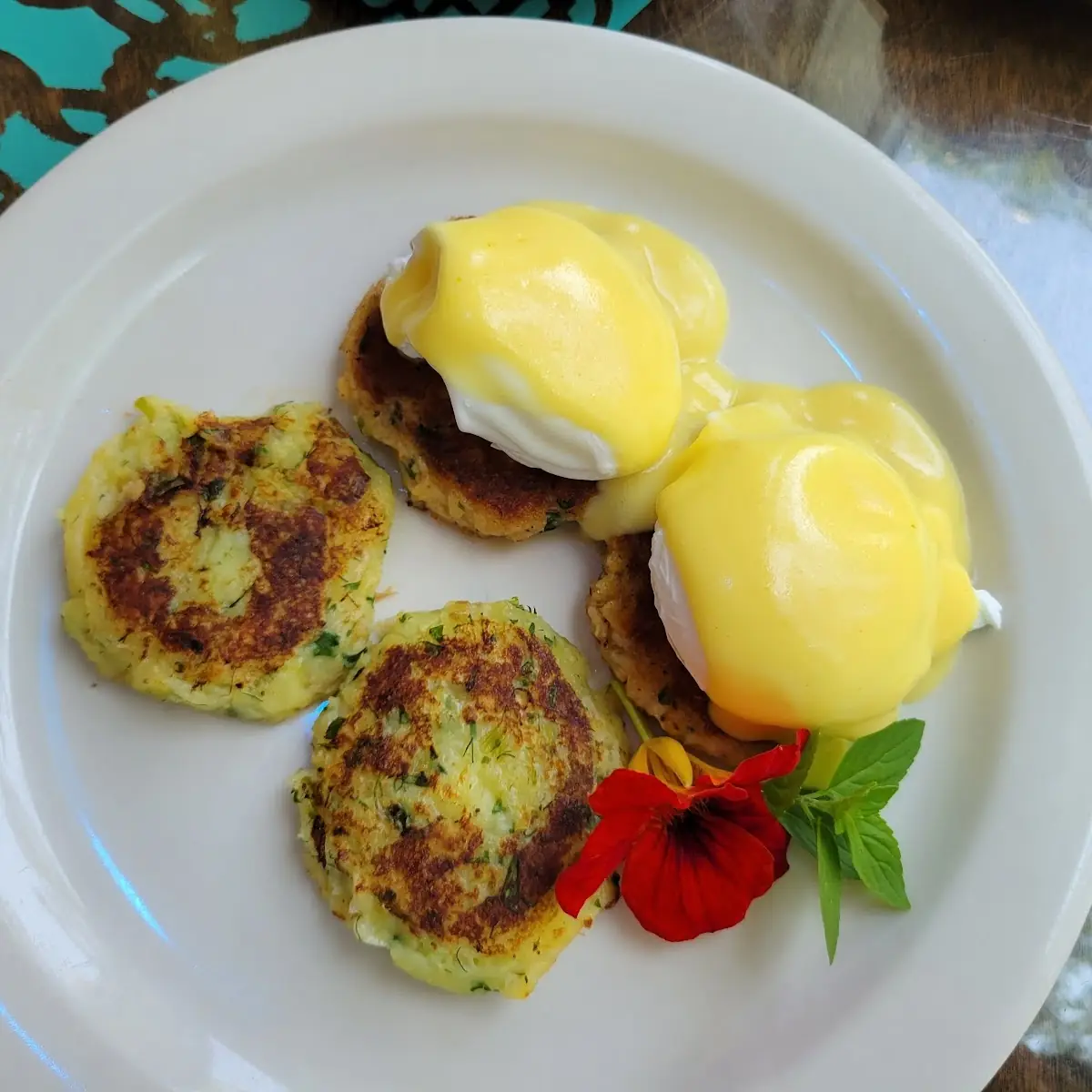 Crab Benedict