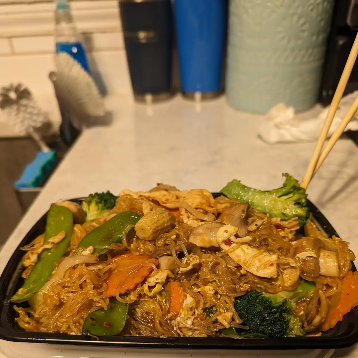 Stir-Fried Clear Noodles Pad Woon Sen