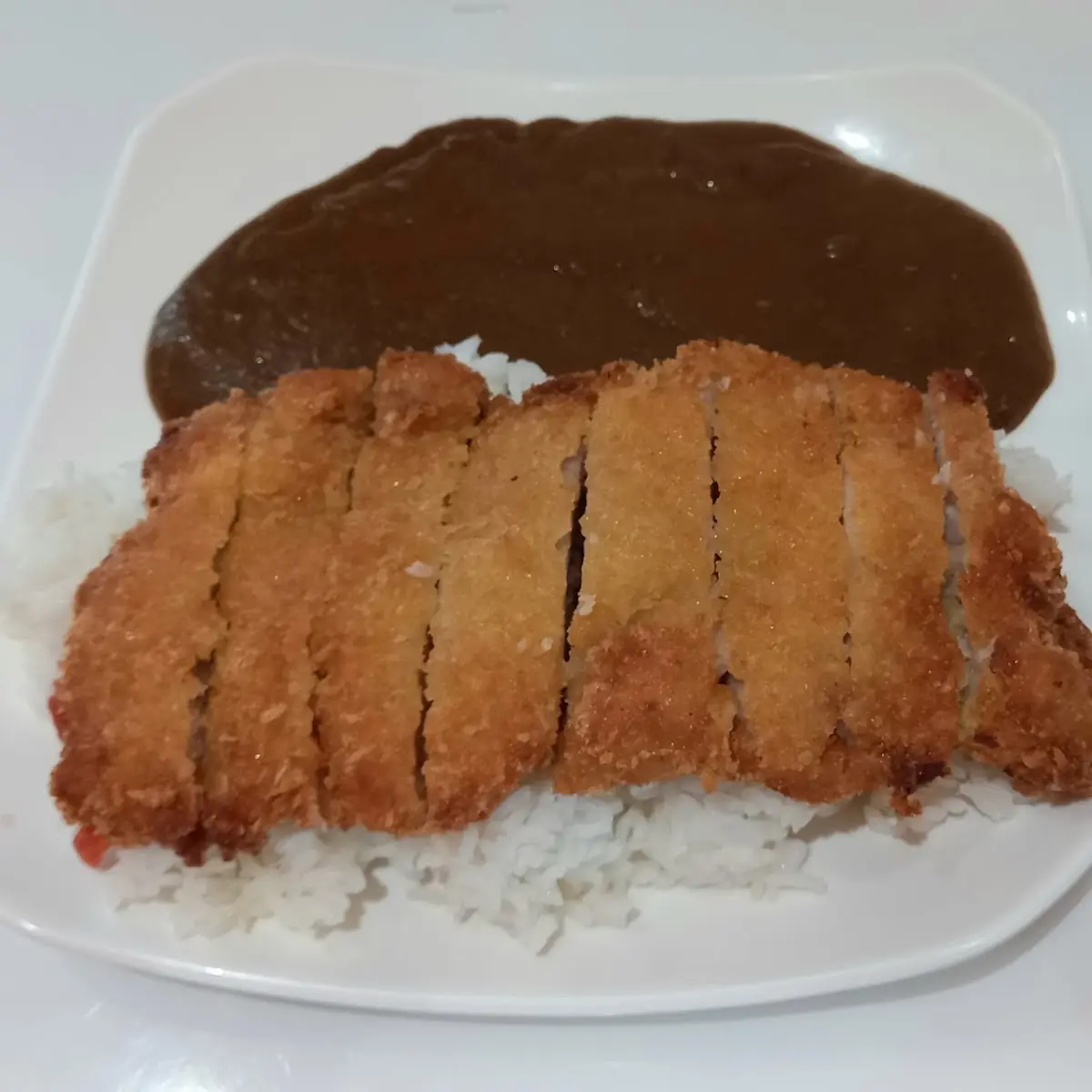 Crispy Katsu Curry Rice with Tea