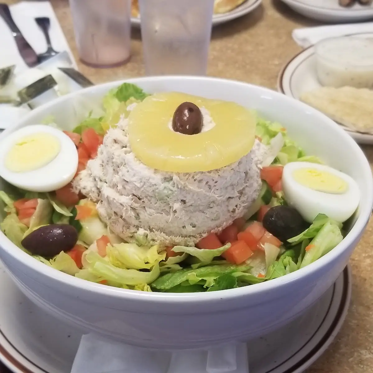 Tuna Salad Platter