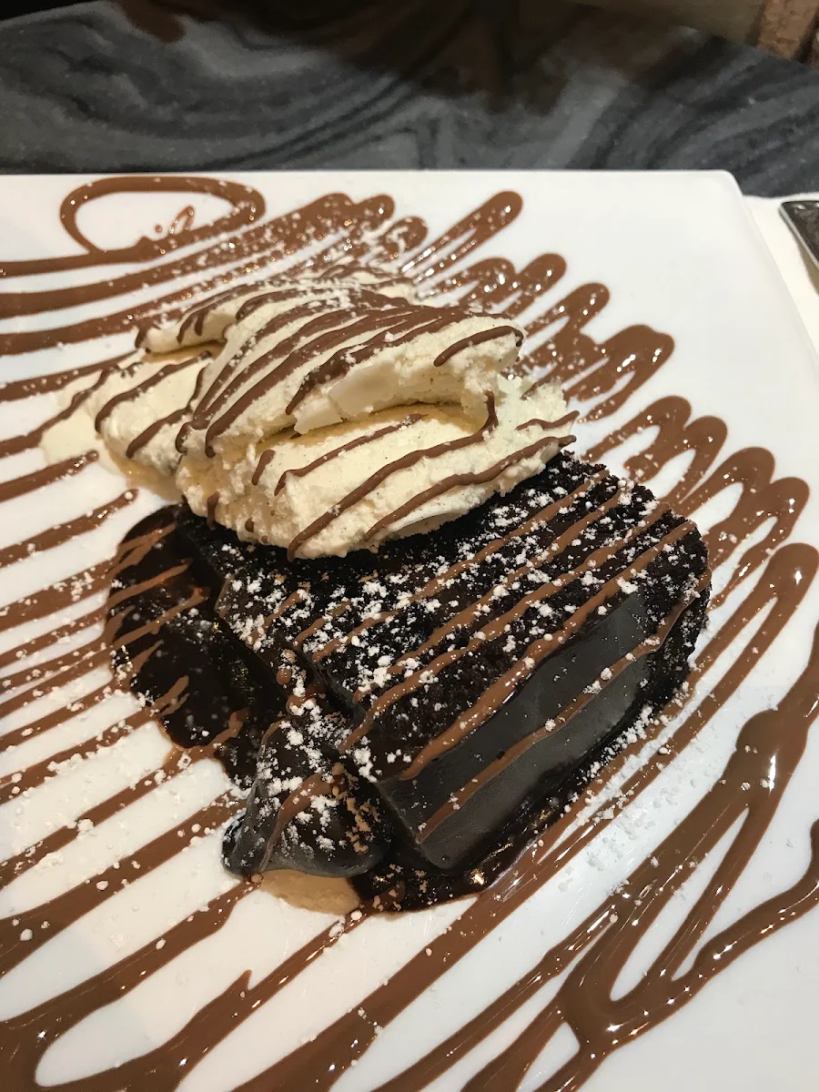 Cocoa Ono - Cake w Ice Cream