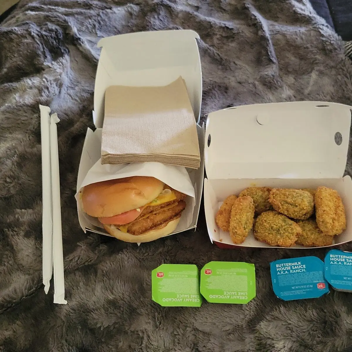 Deluxe Fish Sandwich