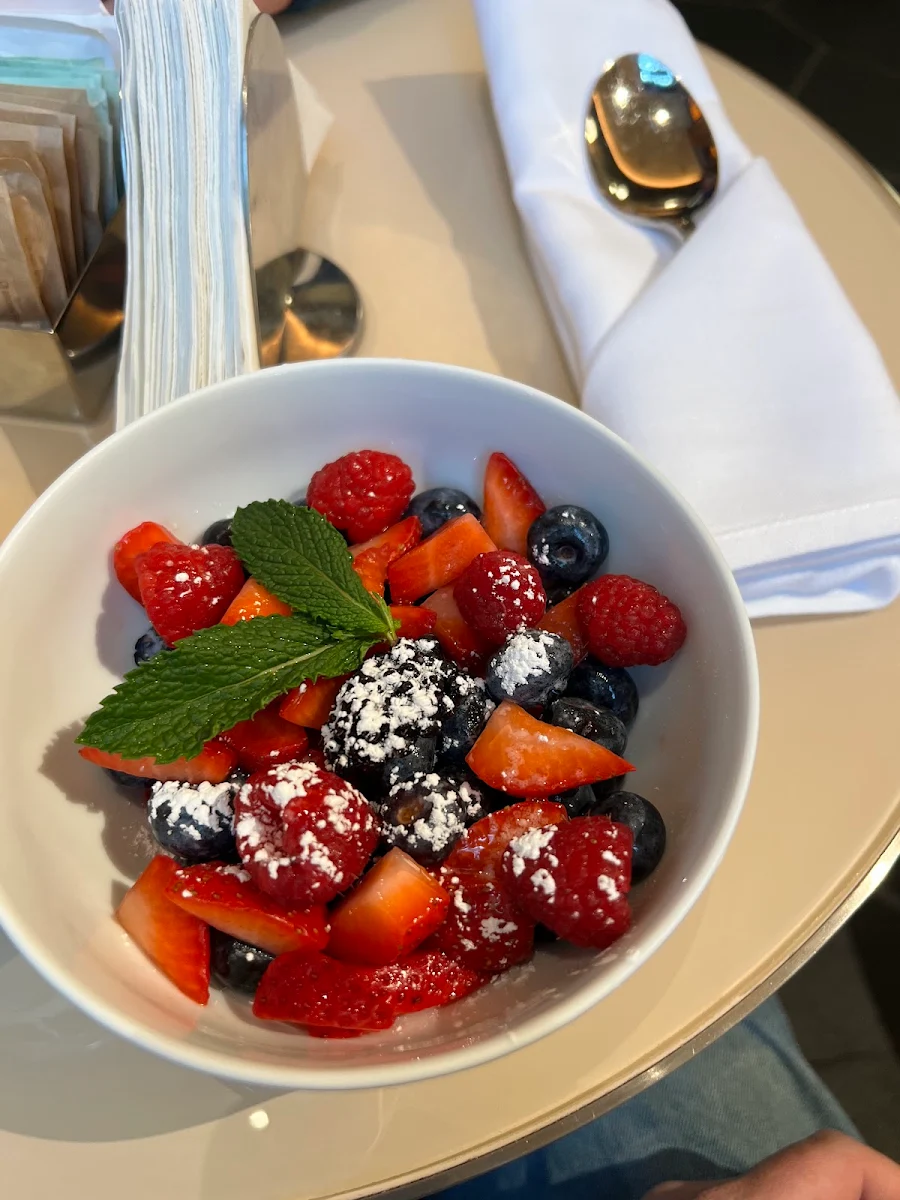 Fresh Fruit Salad - To Go