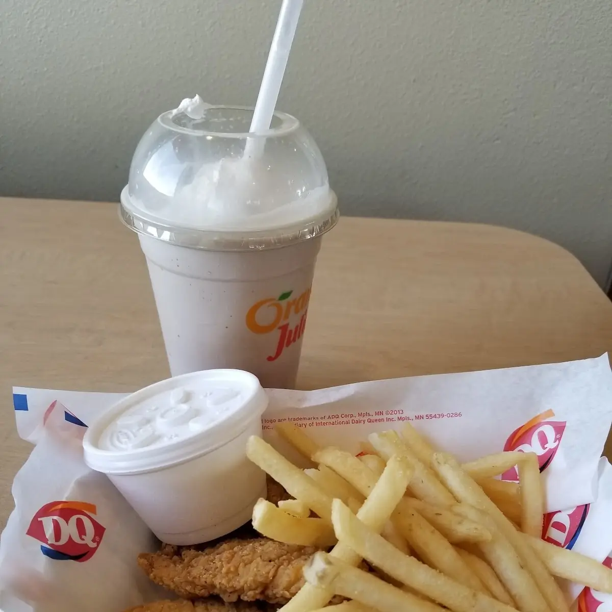 6 Buck Lunch and a Hot Fudge Shake