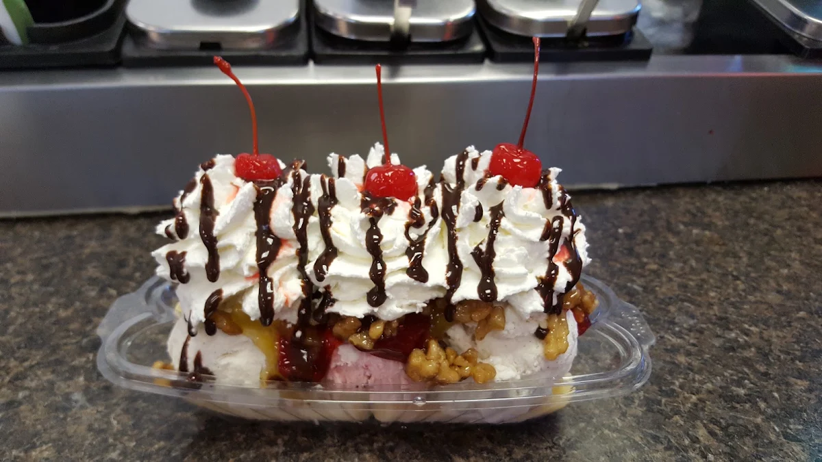 Mooo-Oon Pie Sundae