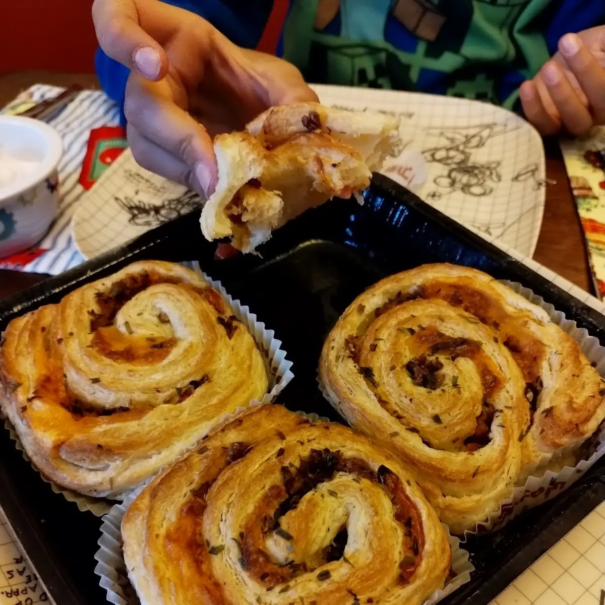 Take Home Duffy Roll Packet