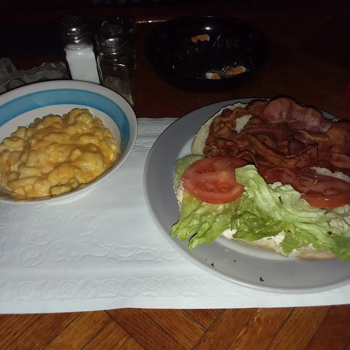 Mac N Cheese N a blt