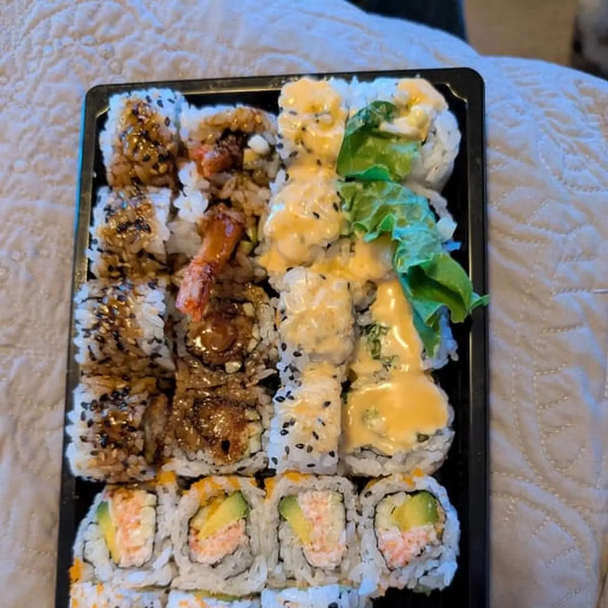 R5 Spicy Tuna Roll