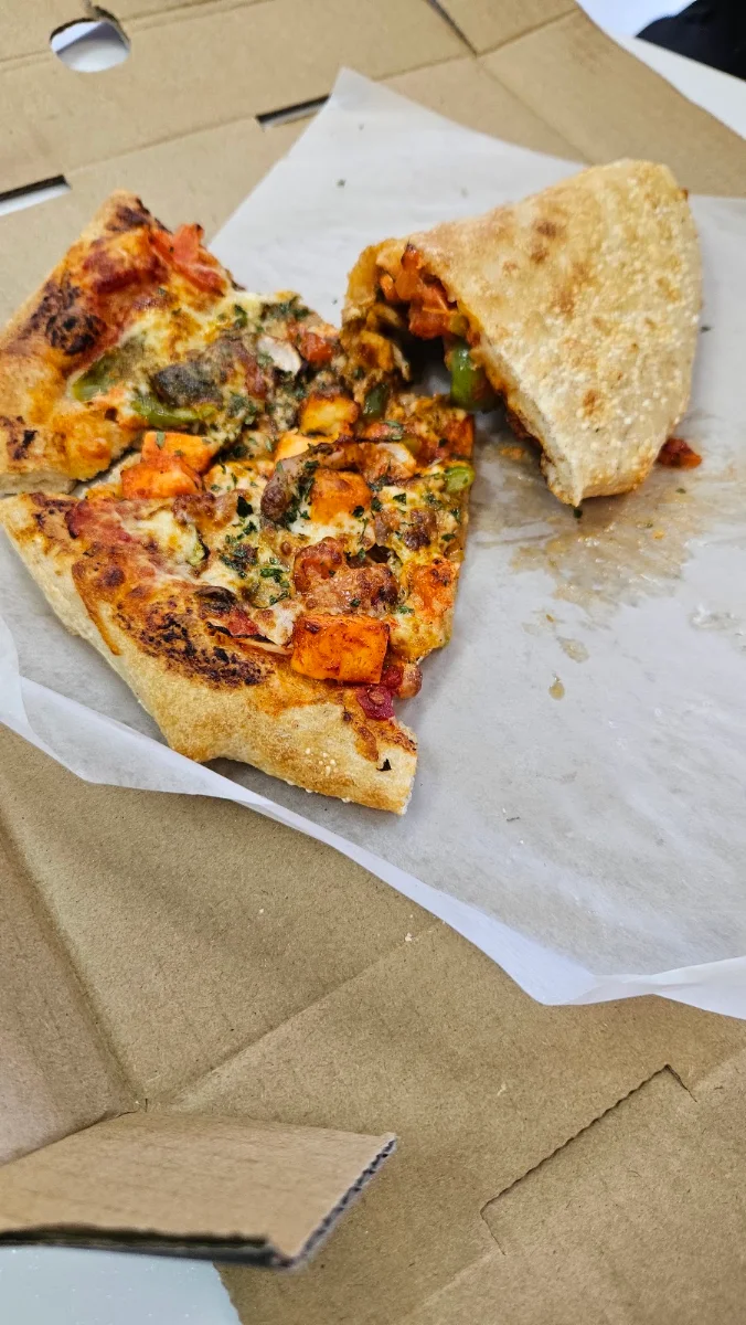 Hell's Veggie Crunch, HellCrust Logan Ave, Langley