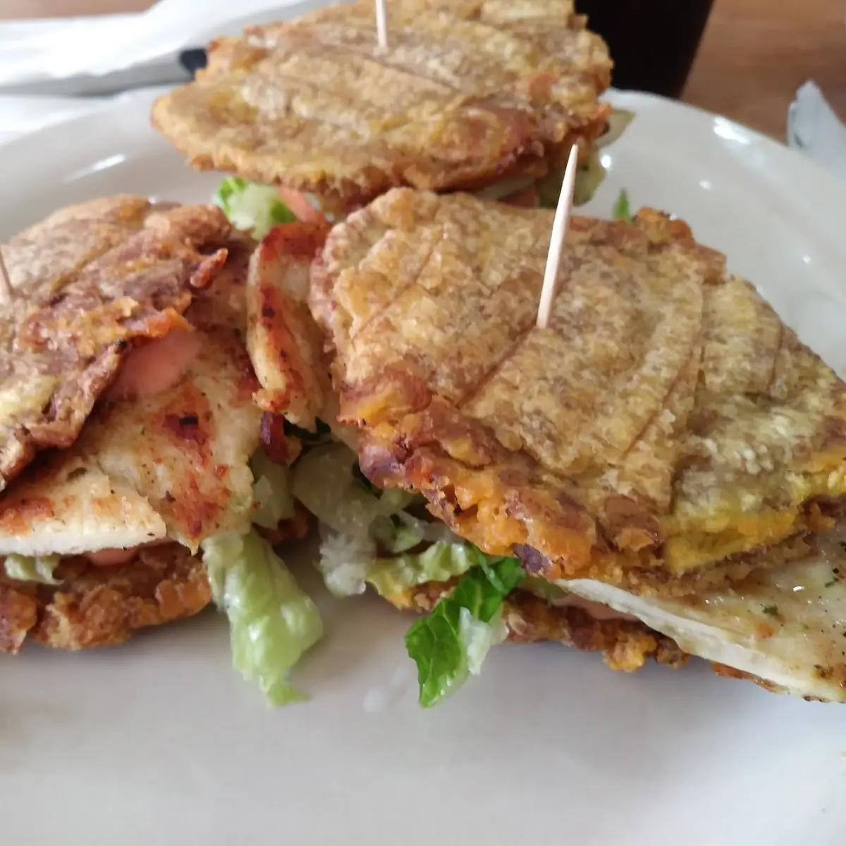 Tostones Rellenos De Pollo