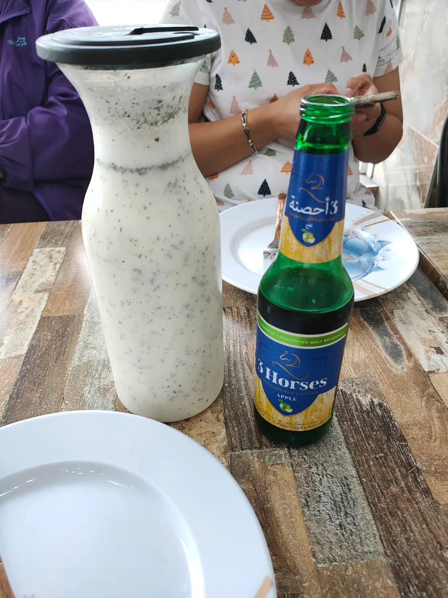 Yoghurt Drink Savoury and Apple Cider, Kabab Al Hojat