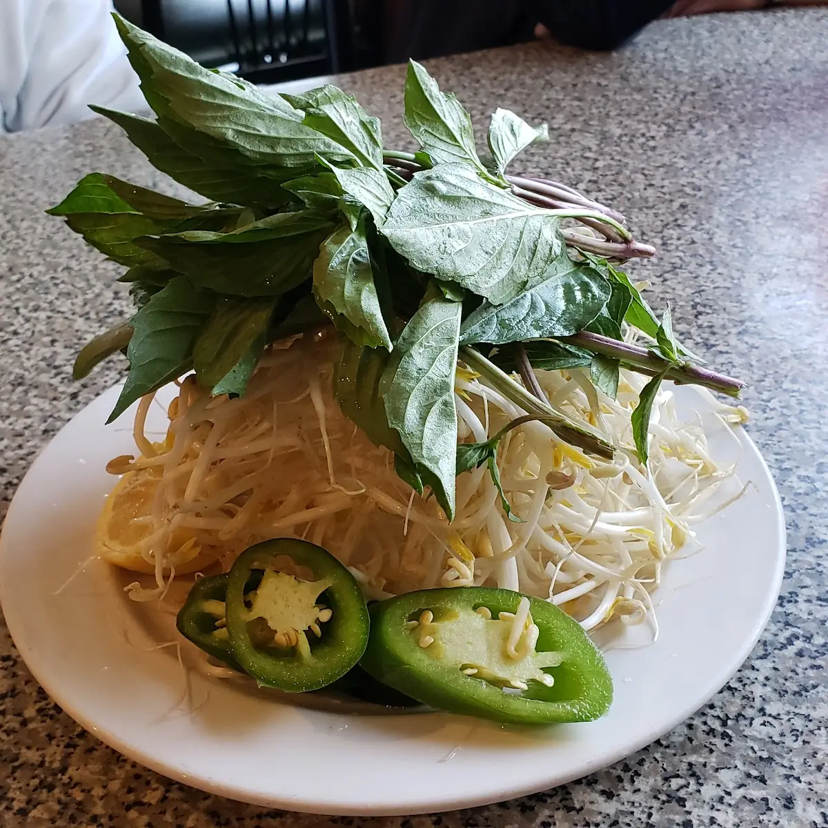 Pho Rau Cai Mixed Vegetable